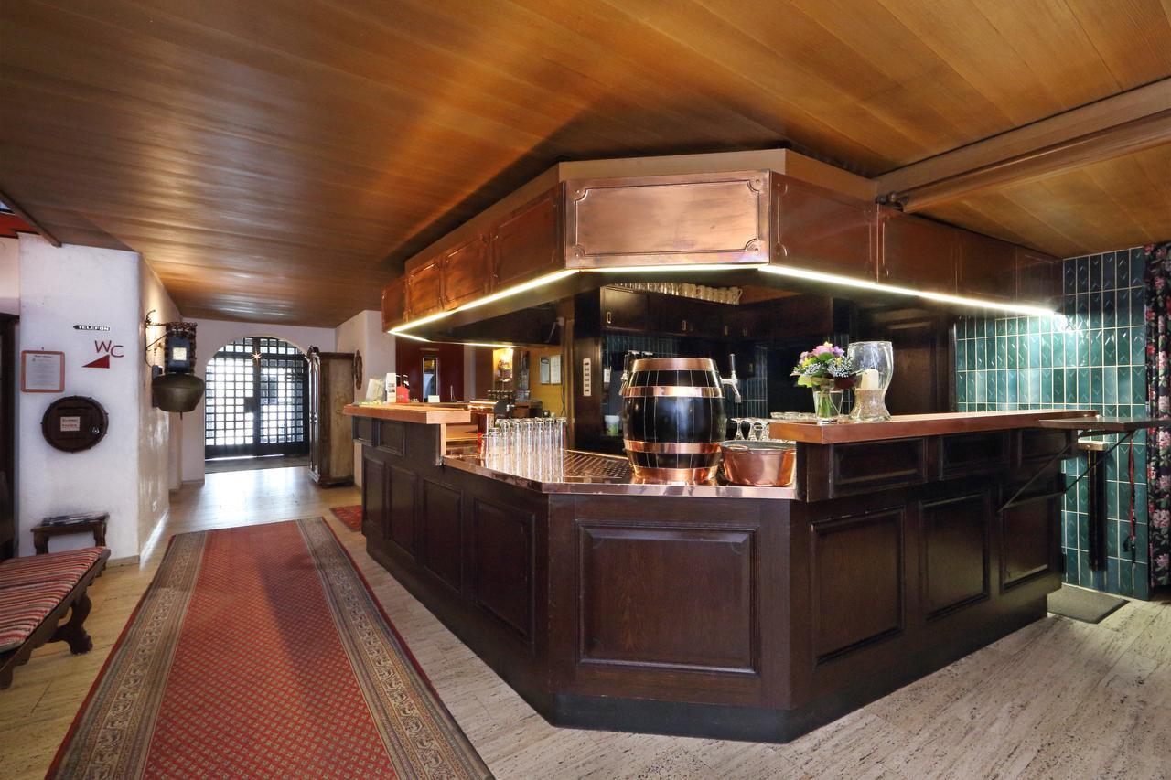 Brauereigasthof-Hotel Roter Ochsen 엘반겐 외부 사진